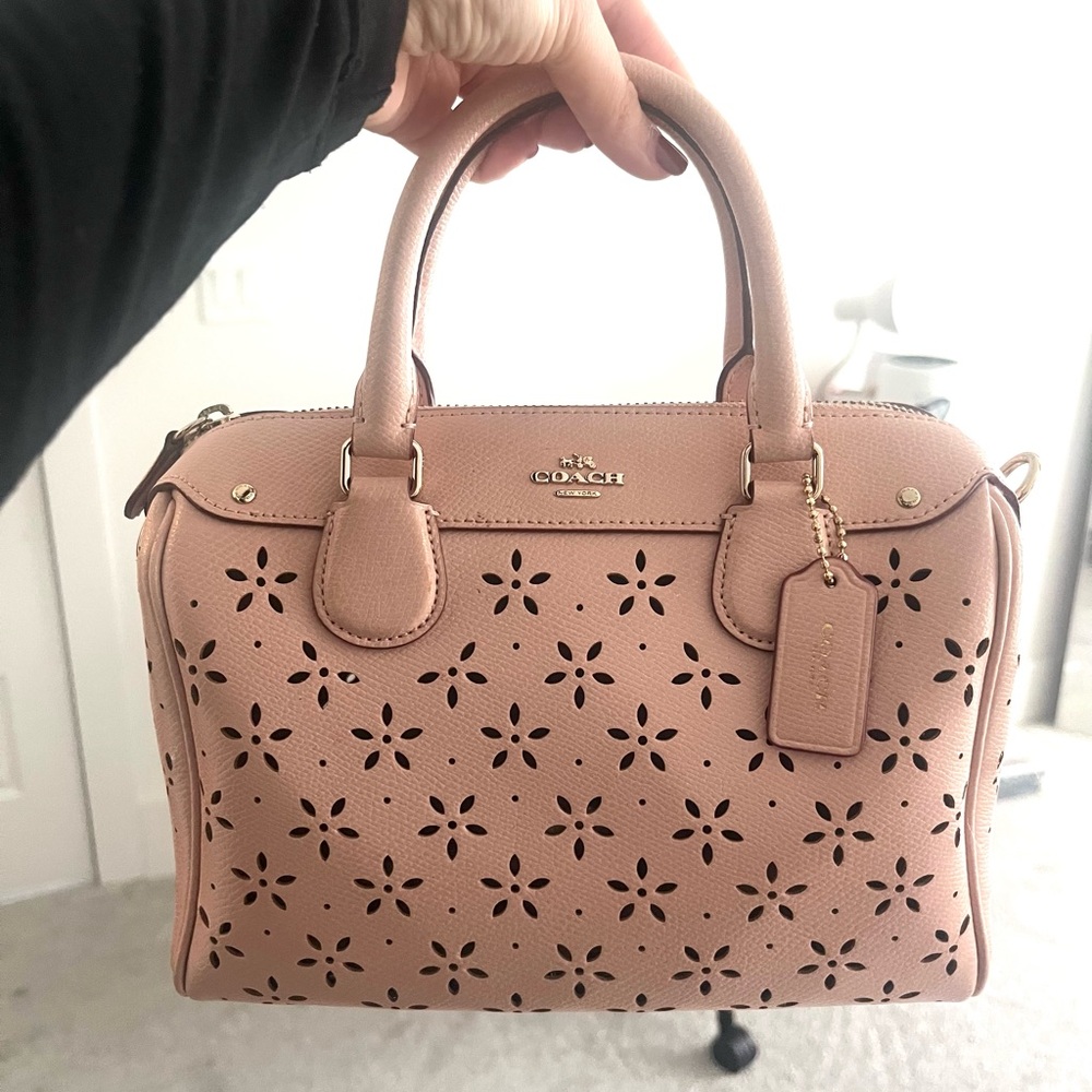 COACH ping vintage bag with crossbody strap